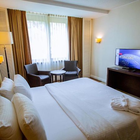 Lancaster Accra Hotell Exteriör bild