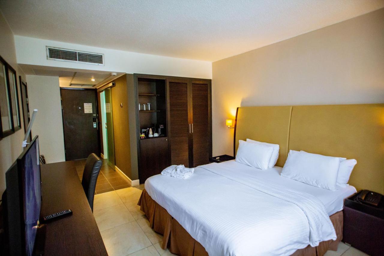 Lancaster Accra Hotell Exteriör bild