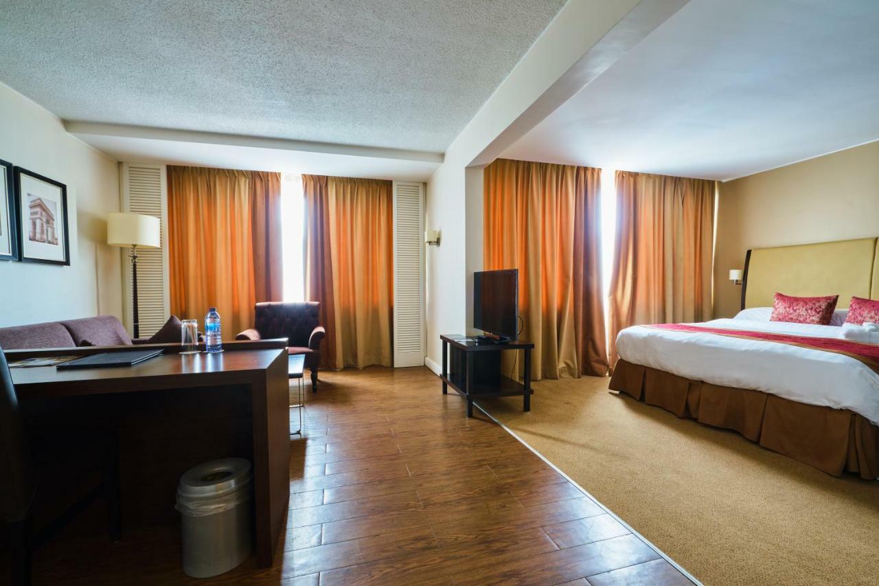 Lancaster Accra Hotell Exteriör bild
