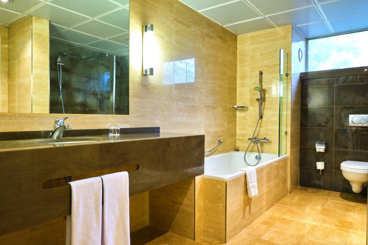 Lancaster Accra Hotell Exteriör bild